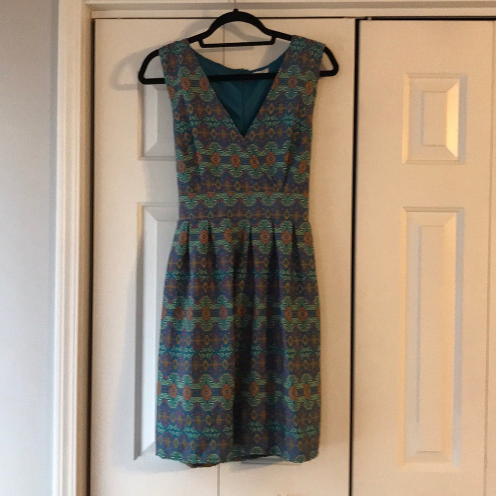 Patterned Dress with tie in back